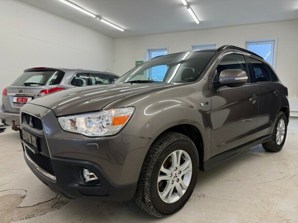 mitsubishi-asx-diesel-2012-big-1