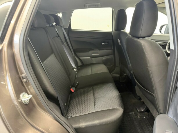 mitsubishi-asx-diesel-2012-big-19