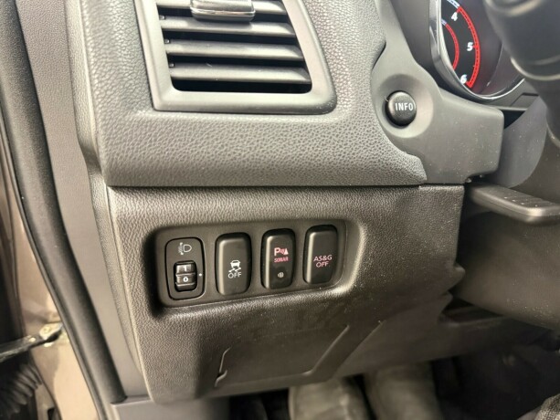 mitsubishi-asx-diesel-2012-big-13