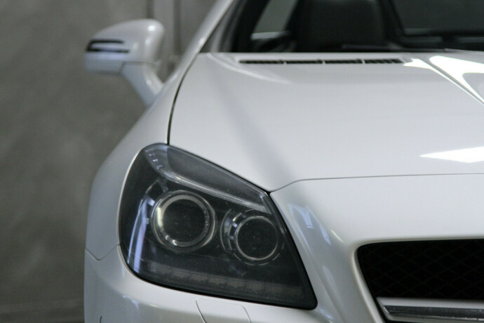 mercedes-benz-slk-bensin-2012-big-26