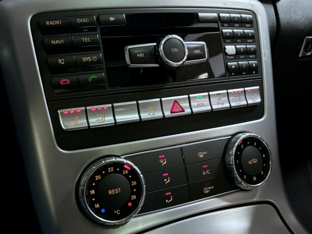 mercedes-benz-slk-bensin-2012-big-17