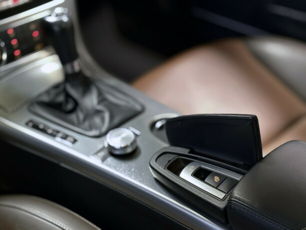 mercedes-benz-slk-bensin-2012-big-19