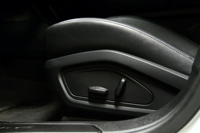 porsche-taycan-elektrisitet-2022-big-20