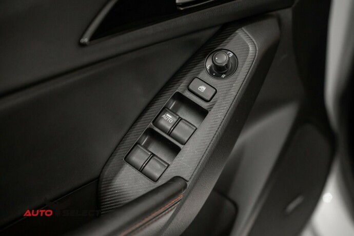 mazda-3-bensin-2014-big-12