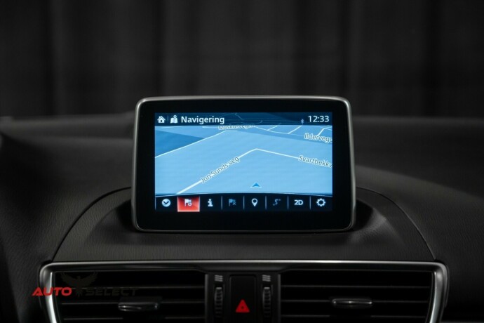 mazda-3-bensin-2014-big-25