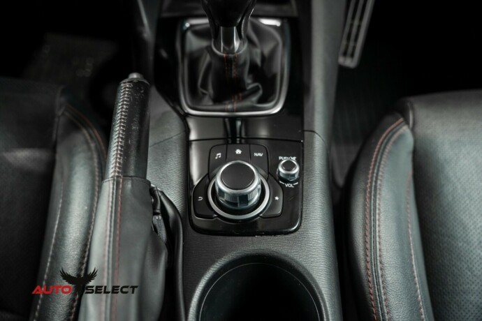 mazda-3-bensin-2014-big-31