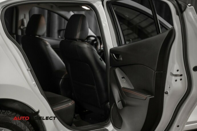 mazda-3-bensin-2014-big-35