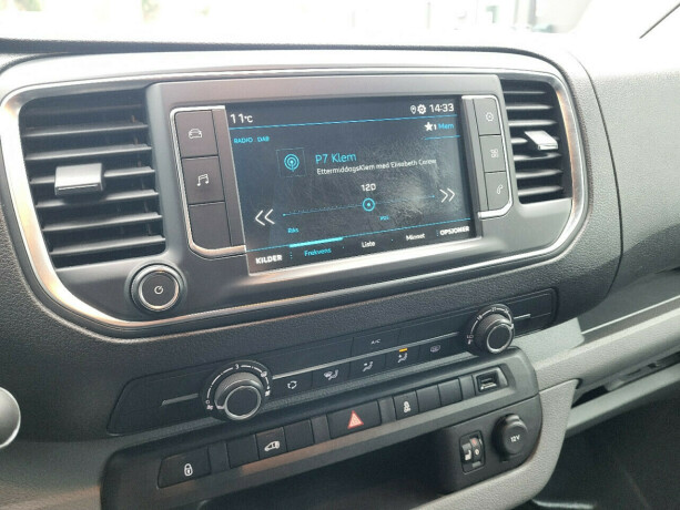 peugeot-expert-diesel-2019-big-15