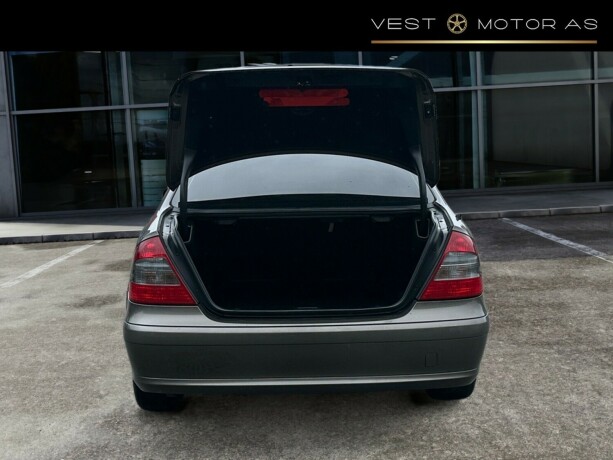 mercedes-benz-e-klasse-diesel-2007-big-6