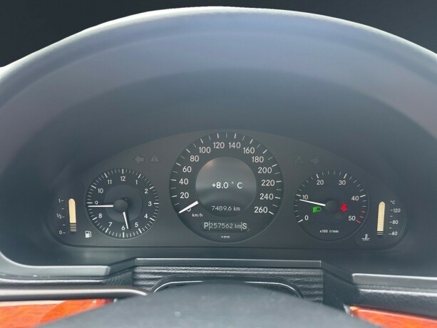 mercedes-benz-e-klasse-diesel-2007-big-27