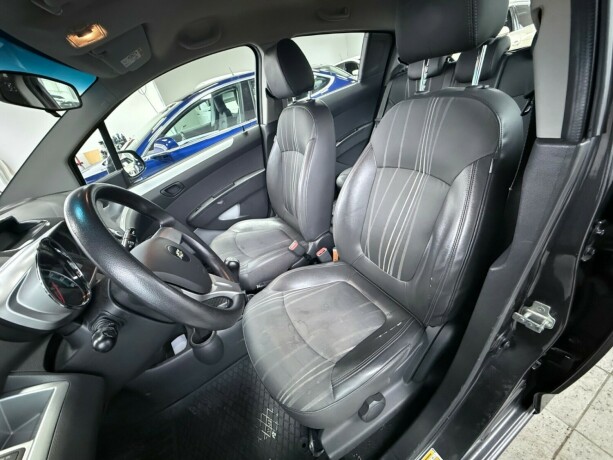 chevrolet-spark-bensin-2013-big-7