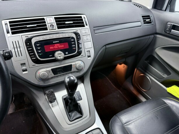 ford-kuga-diesel-2011-big-11