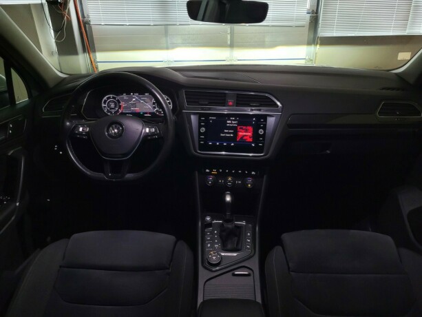 volkswagen-tiguan-diesel-2018-big-41