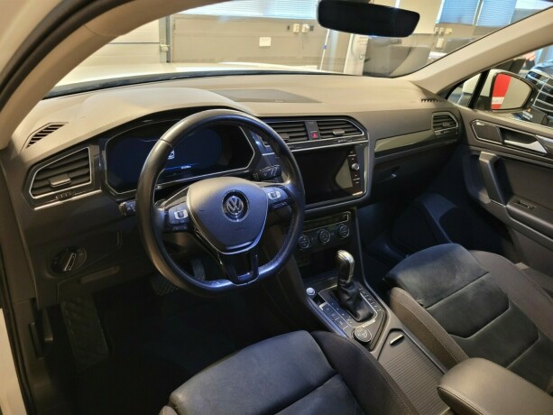 volkswagen-tiguan-diesel-2018-big-23