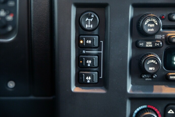 hummer-h2-bensin-2005-big-15