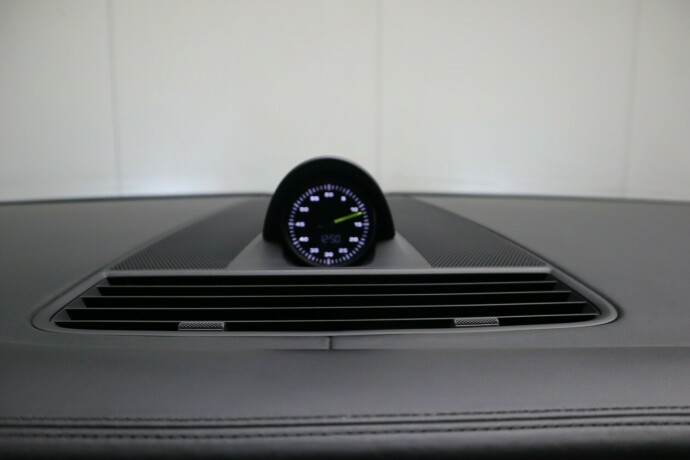 porsche-panamera-elektrisitetbensin-2018-big-24