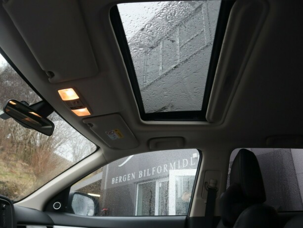 mitsubishi-outlander-elektrisitetbensin-2015-big-15