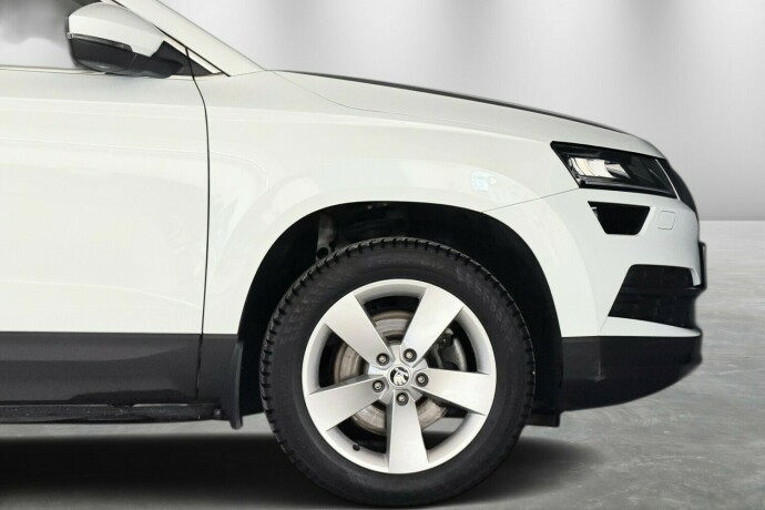 skoda-karoq-diesel-2018-big-6