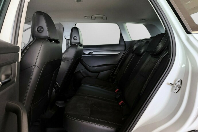 skoda-karoq-diesel-2018-big-19