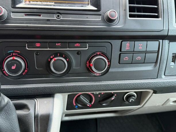 volkswagen-transporter-diesel-2018-big-9