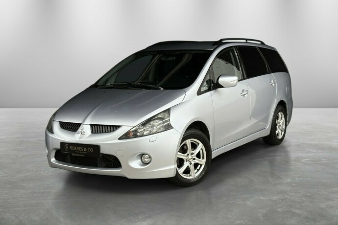 mitsubishi-grandis-diesel-2006-big-1