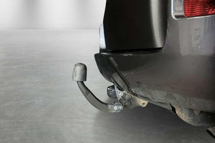 toyota-rav4-bensin-2010-big-10