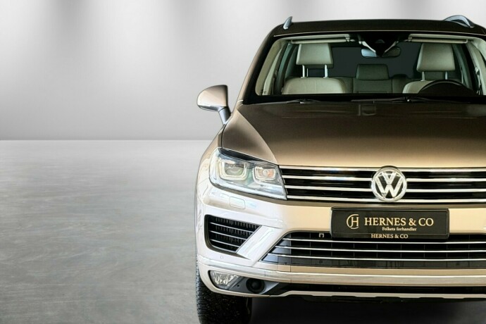 volkswagen-touareg-diesel-2017-big-4