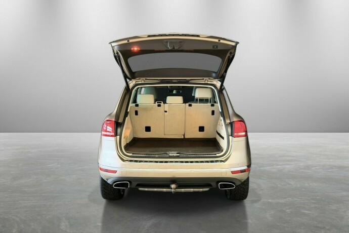 volkswagen-touareg-diesel-2017-big-11