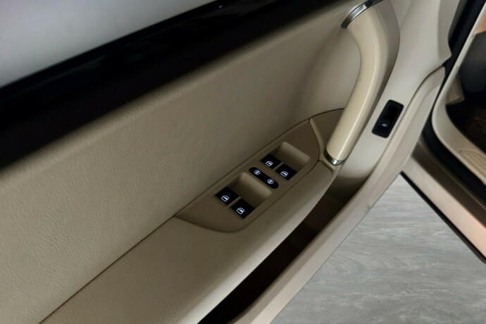 volkswagen-touareg-diesel-2017-big-15