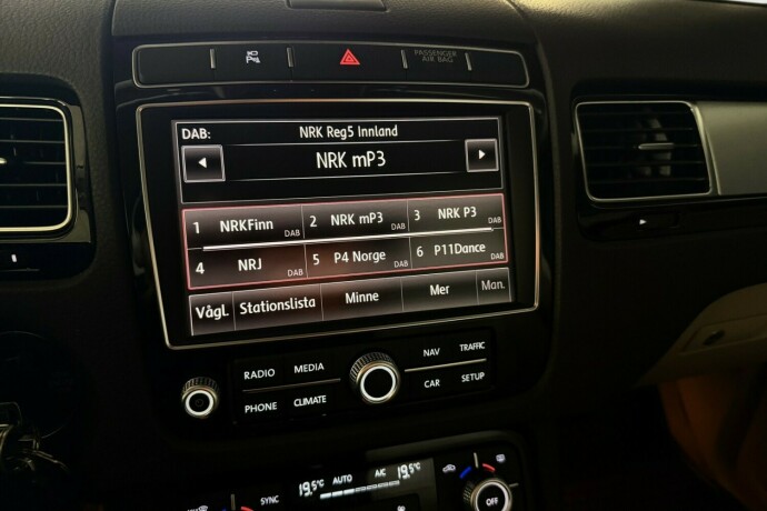 volkswagen-touareg-diesel-2017-big-26