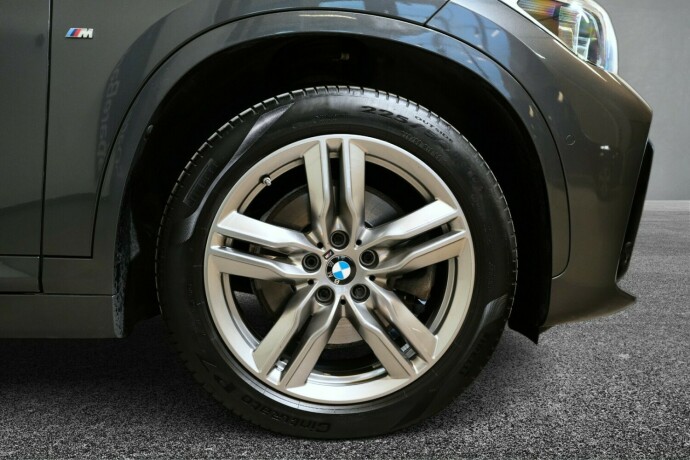 bmw-x1-plug-in-petrol-2021-big-19