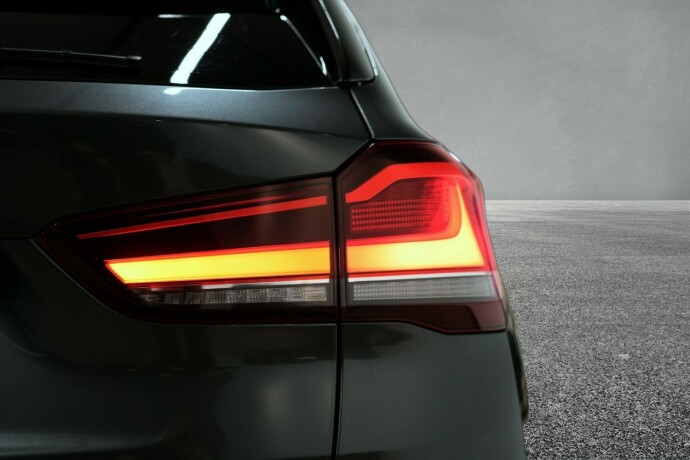 bmw-x1-plug-in-petrol-2021-big-9