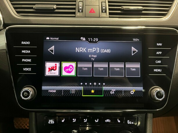 skoda-superb-elektrisitetbensin-2021-big-45