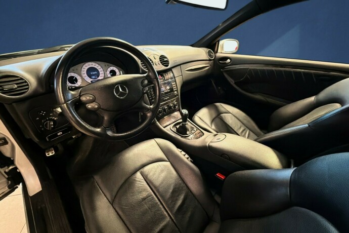 mercedes-benz-clk-bensin-2006-big-10