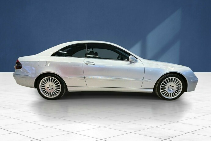 mercedes-benz-clk-bensin-2006-big-2