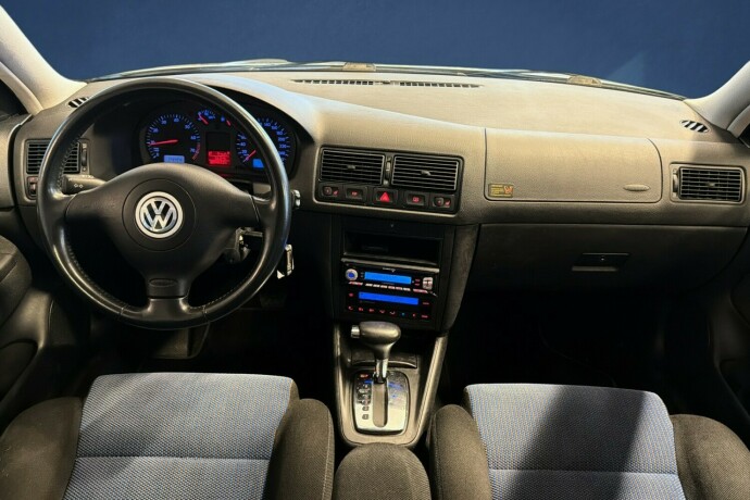 volkswagen-golf-bensin-2001-big-13