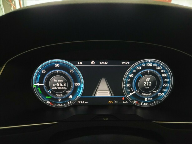 volkswagen-passat-plug-in-petrol-2018-big-26