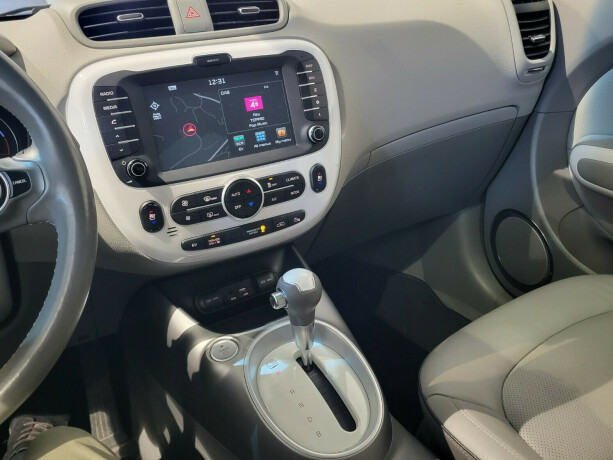 kia-soul-elektrisitet-2018-big-12