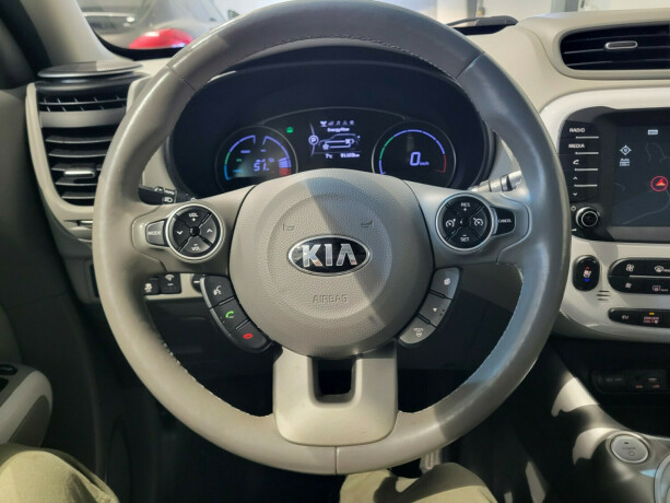 kia-soul-elektrisitet-2018-big-11