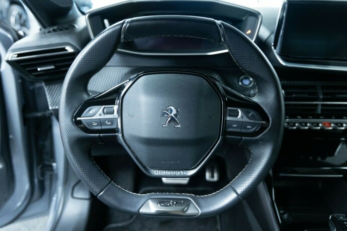 peugeot-208-elektrisitet-2021-big-11