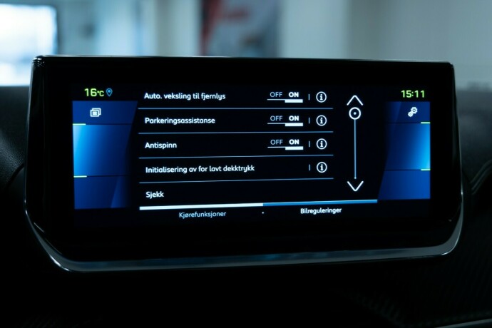 peugeot-208-elektrisitet-2021-big-16