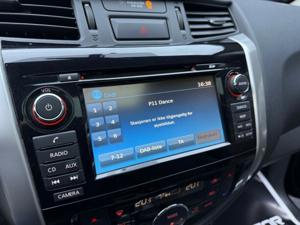 nissan-navara-diesel-2019-big-17