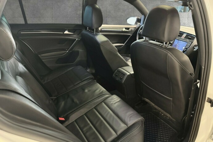 volkswagen-golf-bensin-2017-big-23