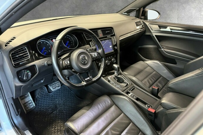 volkswagen-golf-bensin-2017-big-9