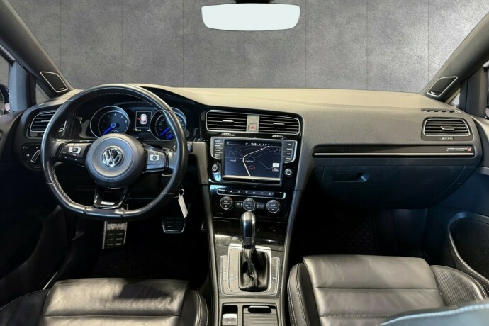 volkswagen-golf-bensin-2017-big-11