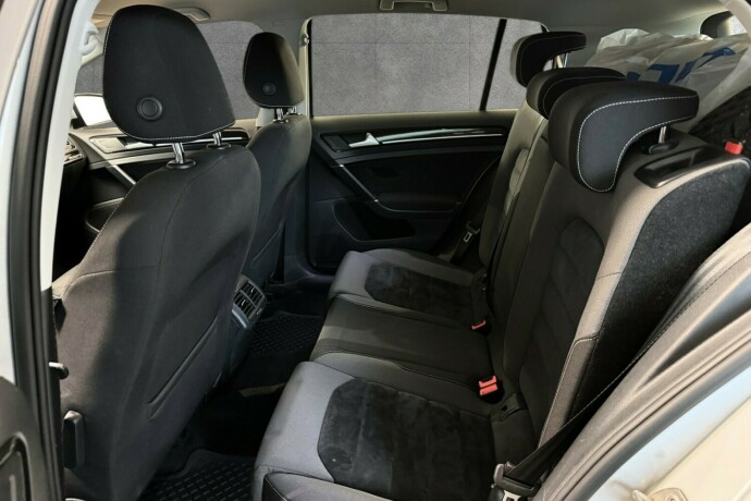 volkswagen-golf-diesel-2017-big-25