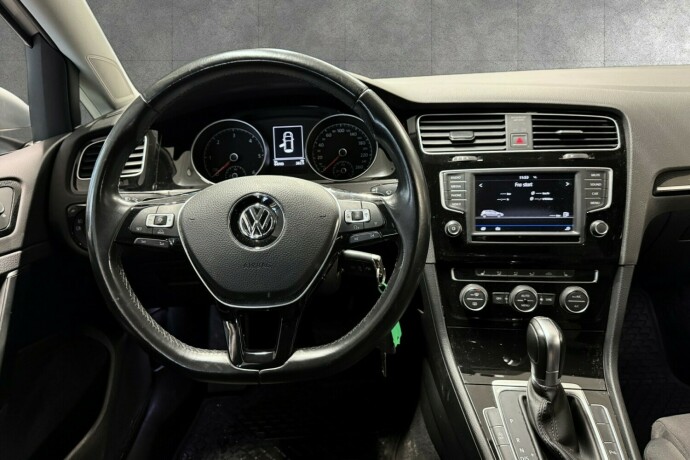 volkswagen-golf-diesel-2017-big-8