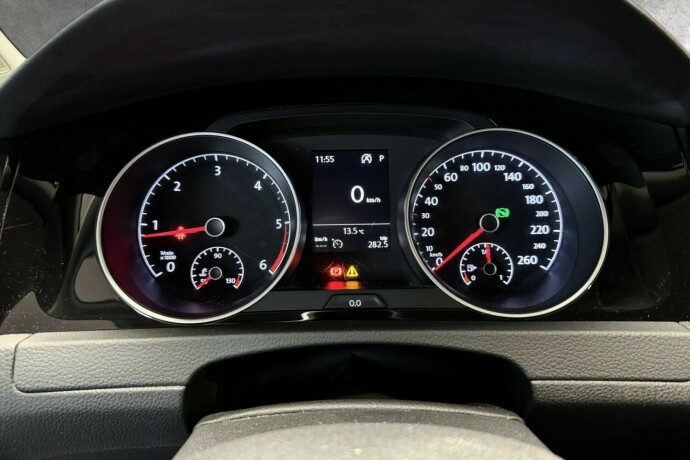 volkswagen-golf-diesel-2017-big-12