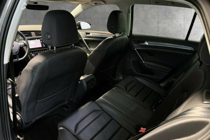 volkswagen-golf-elektrisitet-2020-big-22