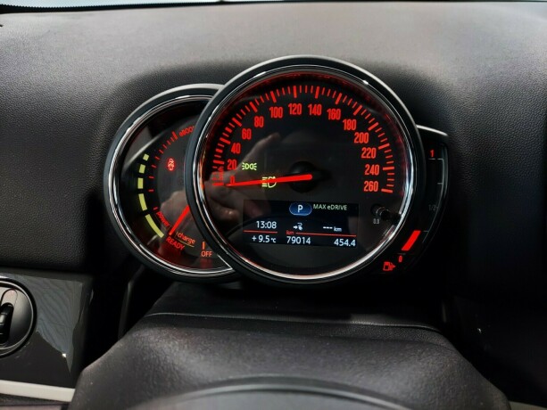 mini-countryman-elektrisitetbensin-2019-big-30